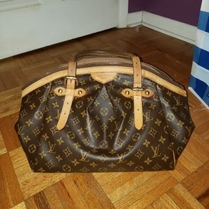 Authentic Louis Vuitton Tivoli GM